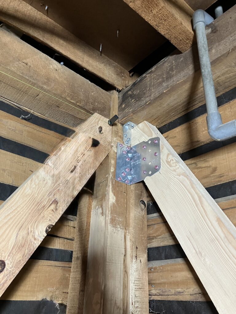 既存浴室耐震金具設置